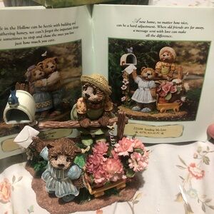 Fitz and Floyd “sending my love”Honeybourne Hollow hexagon box with bear figure